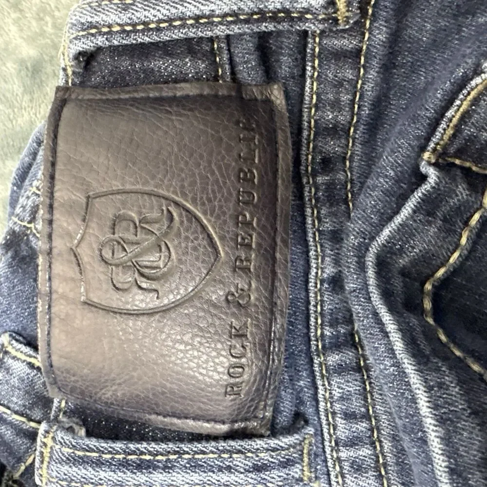 Rock & Republic Men's Jeans Straight Leg Size 36X30 Dark Wash
